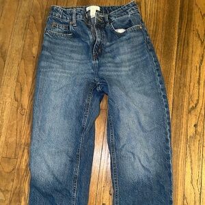 GREAT CONDITION H+M Blue Jeans Size 4